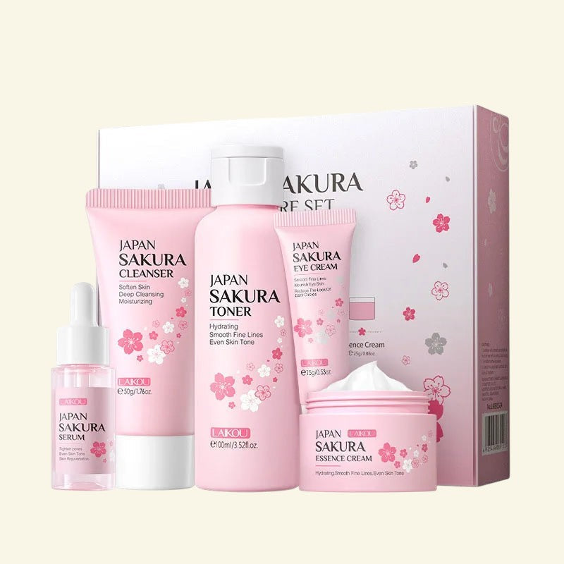Coffret soin visage Halo Wellness Sakura avec nettoyant, tonique, sérum, contour des yeux et crème à la fleur de cerisier